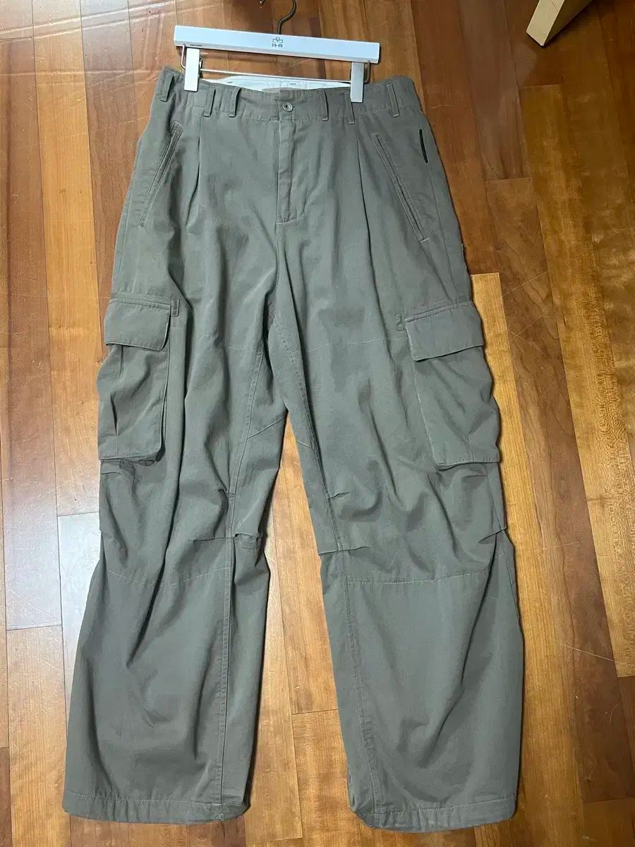 2 ポリテル ベルト付きカーゴ オリーブグレー