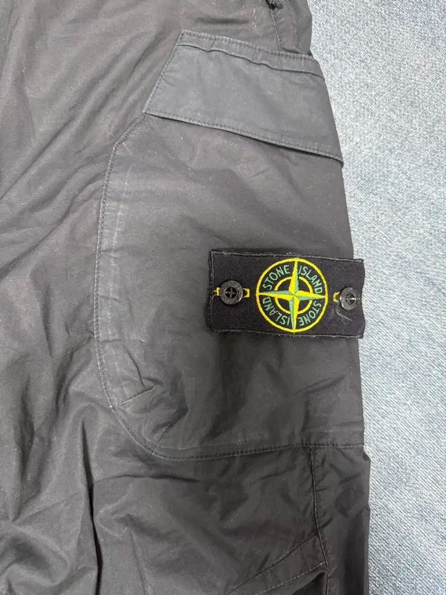 STONE ISLAND ストーンアイランド カーゴパンツ 30 サイズ