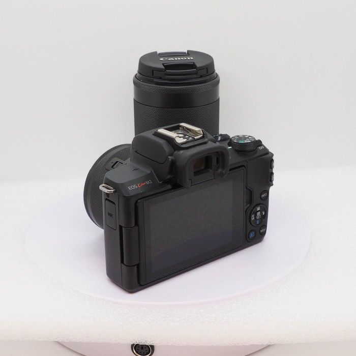 中古】(キヤノン) Canon EOS KISS M2 ダブルズームキツト ブラツク