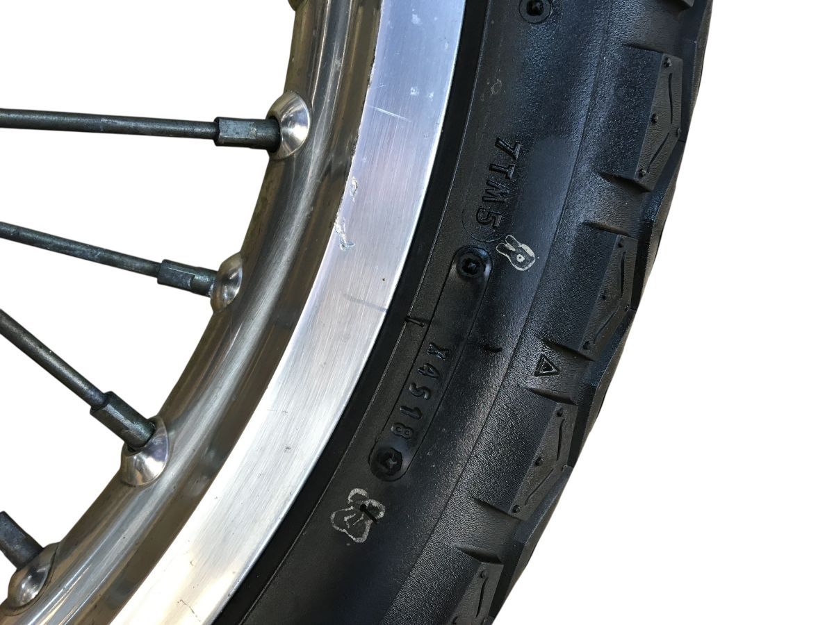 EJ650A フロントホイール