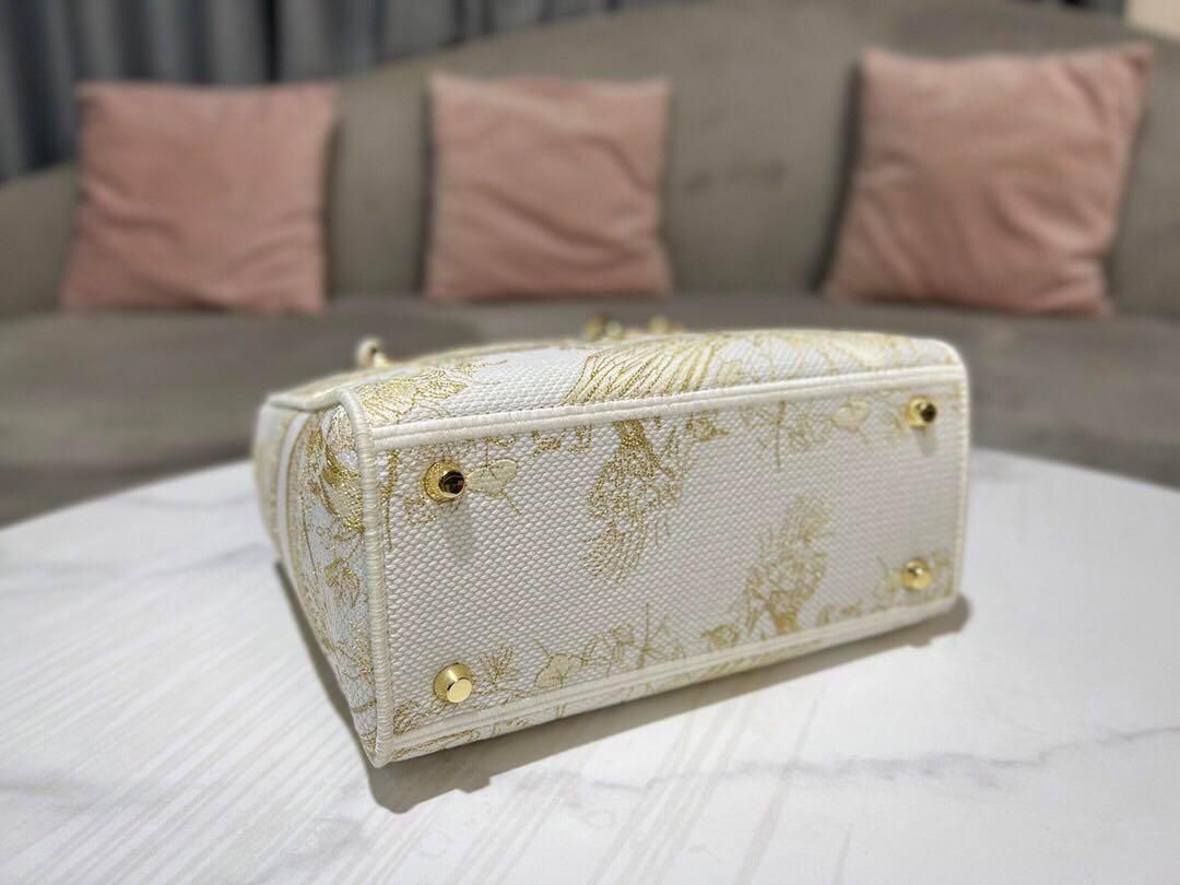 レディディオール