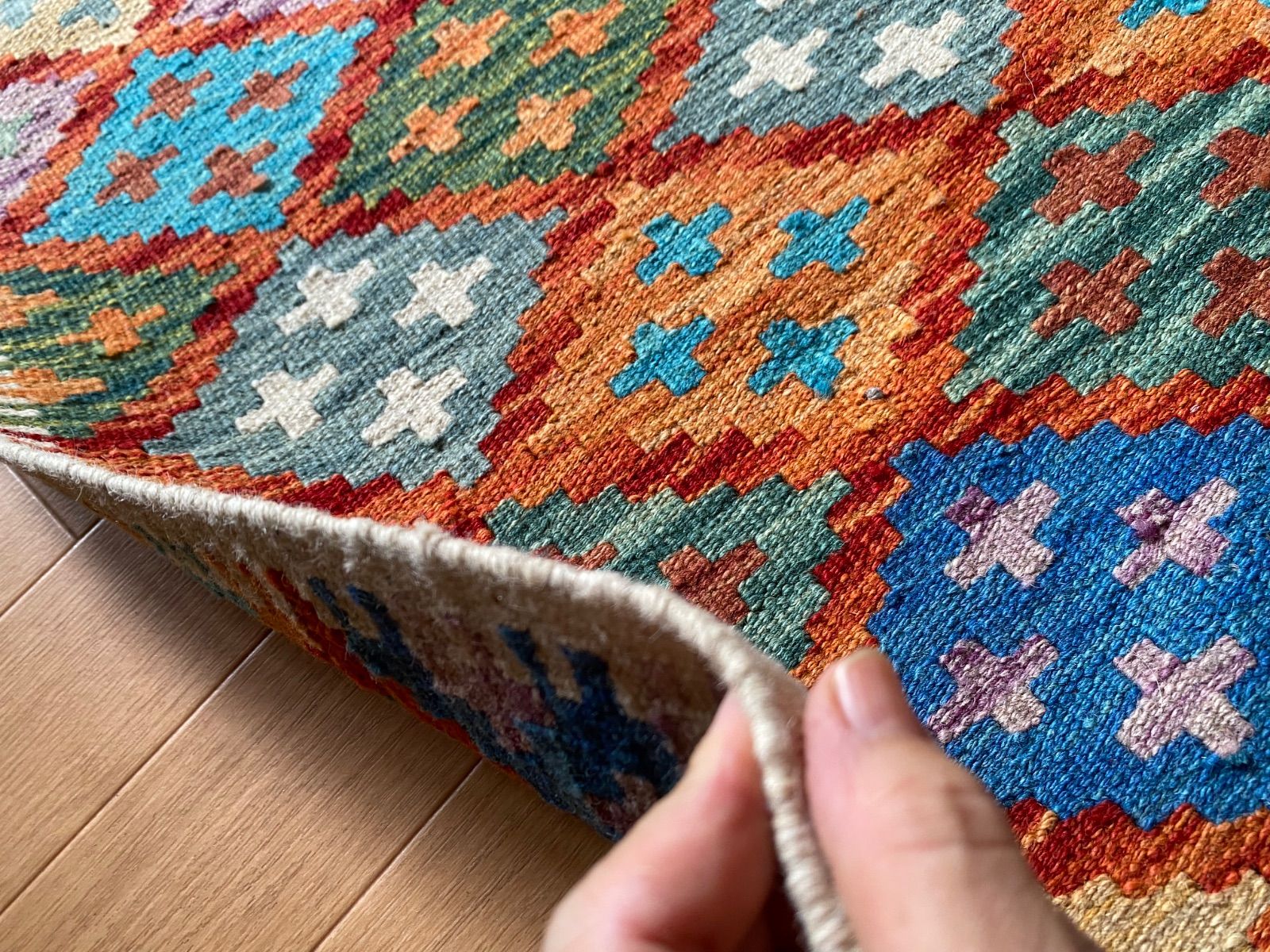 キリムの季節到来