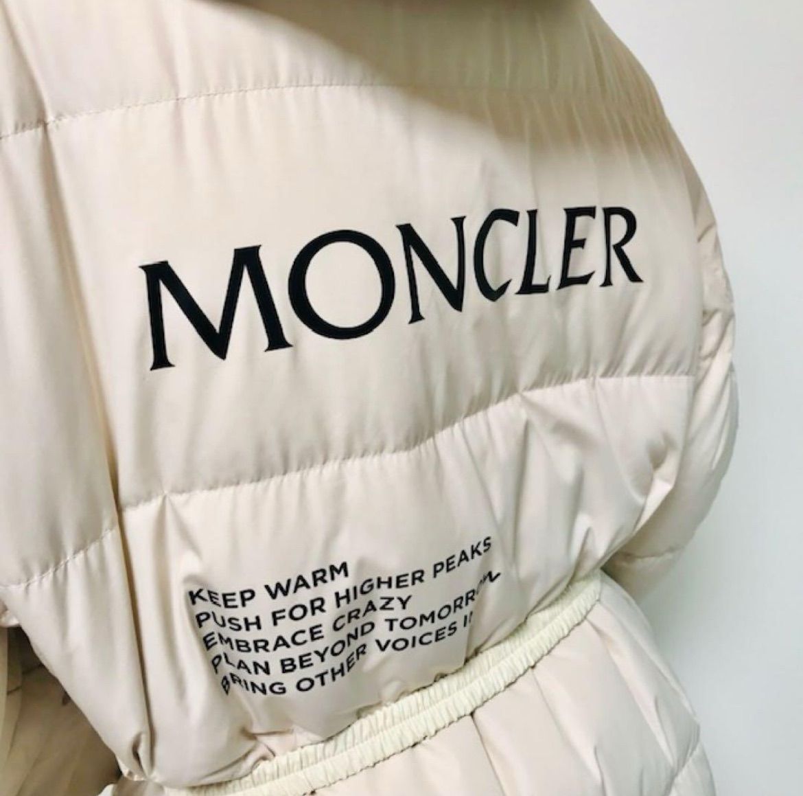極美品☆MONCLER☆モンクレール・ERYSIMUM レディース ブランド
