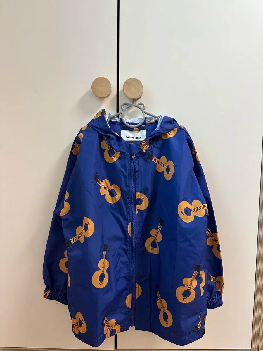 ボボショーズ ウィンドブレーカー