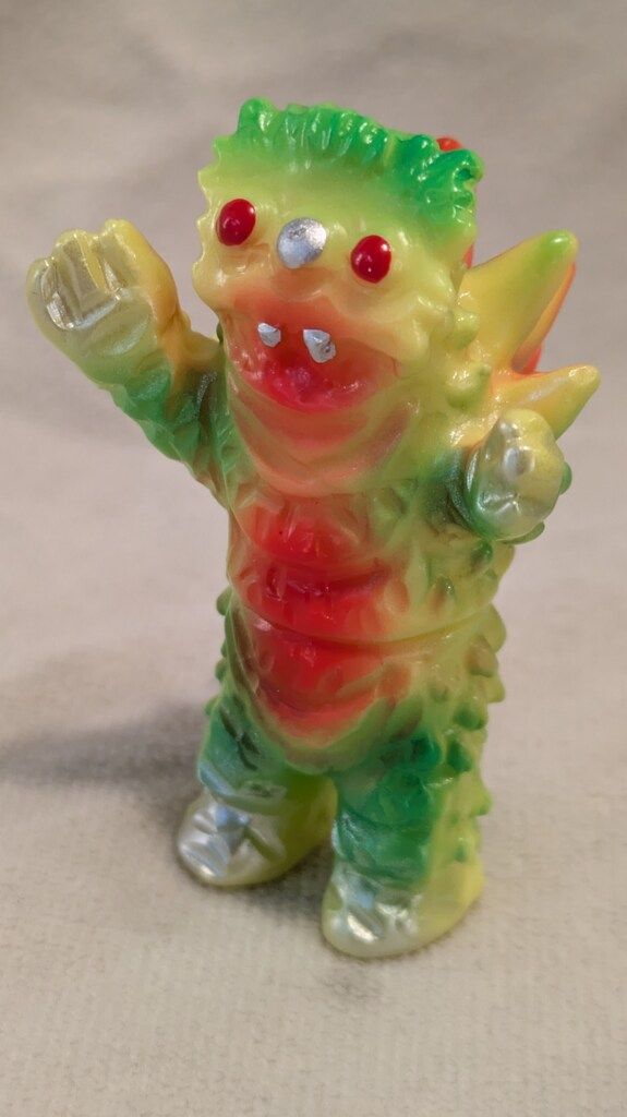 ぶたのはな じゃんけんバトルシリーズ ビーコン 黄色成型/彩色版