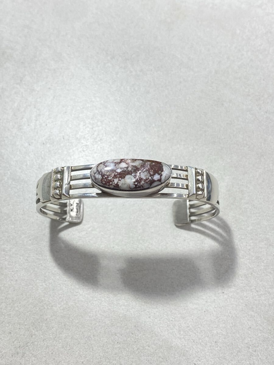 正規 ナバホ族 Kay Yazzie ケイ ヤジー ワイルドホース シルバー バングル ブレスレット インディアンジュエリー 925本物915P♪