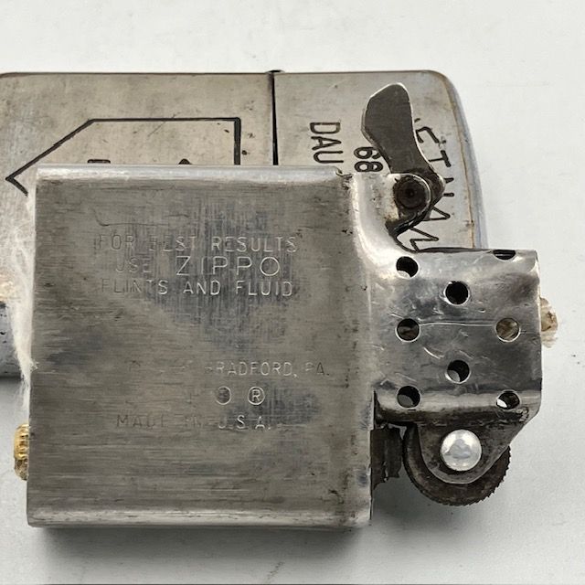 ジッポー ZIPPO ベトナムジッポー 1968年 第1歩兵師団 【公式通販】