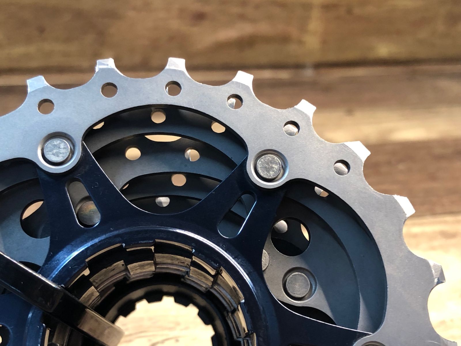 HQ534 シマノ SHIMANO デュラエース DURA-ACE CS-R9100 スプロケット