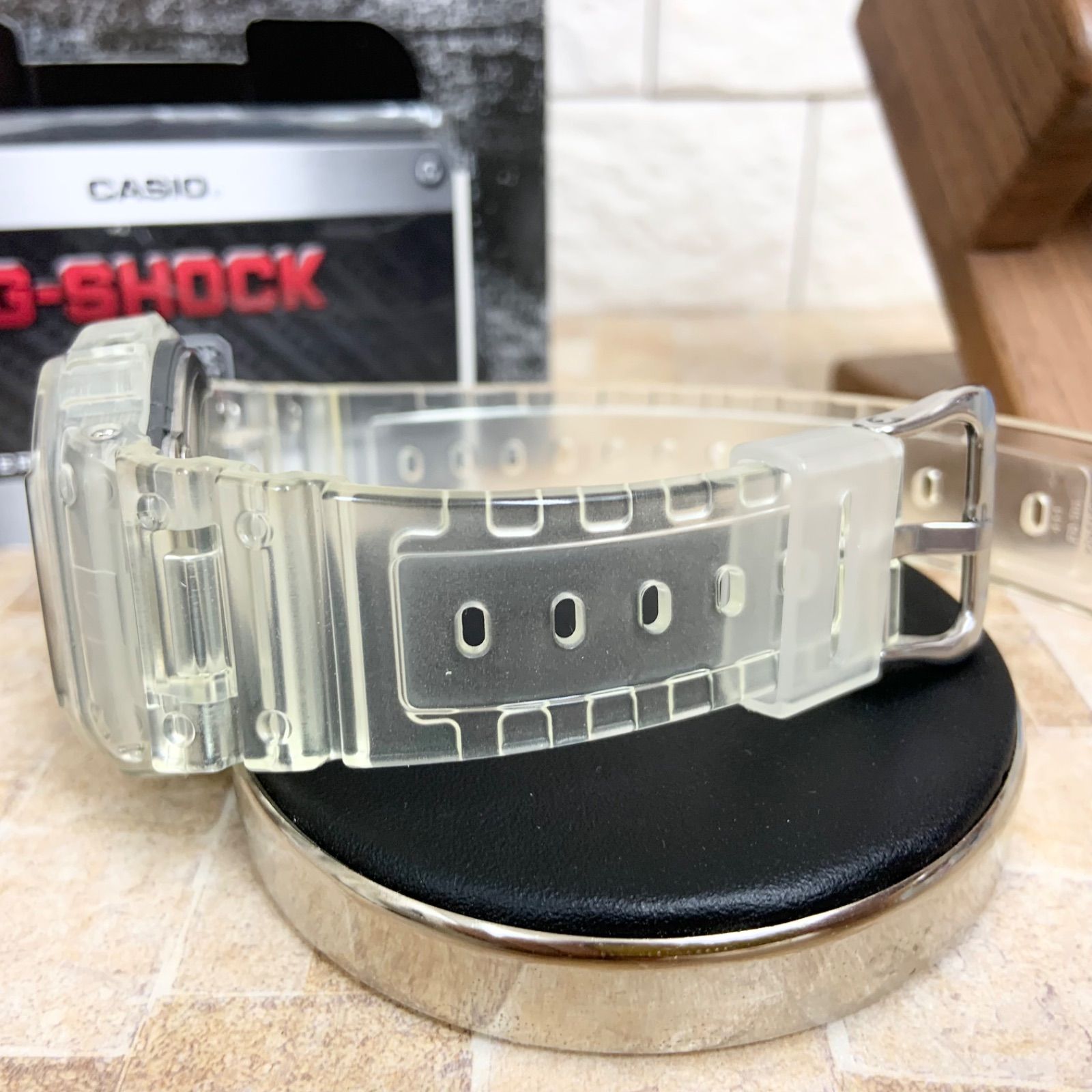美品】CASIO カシオ G-SHOCK クリア スケルトン DW-5600SKE 箱