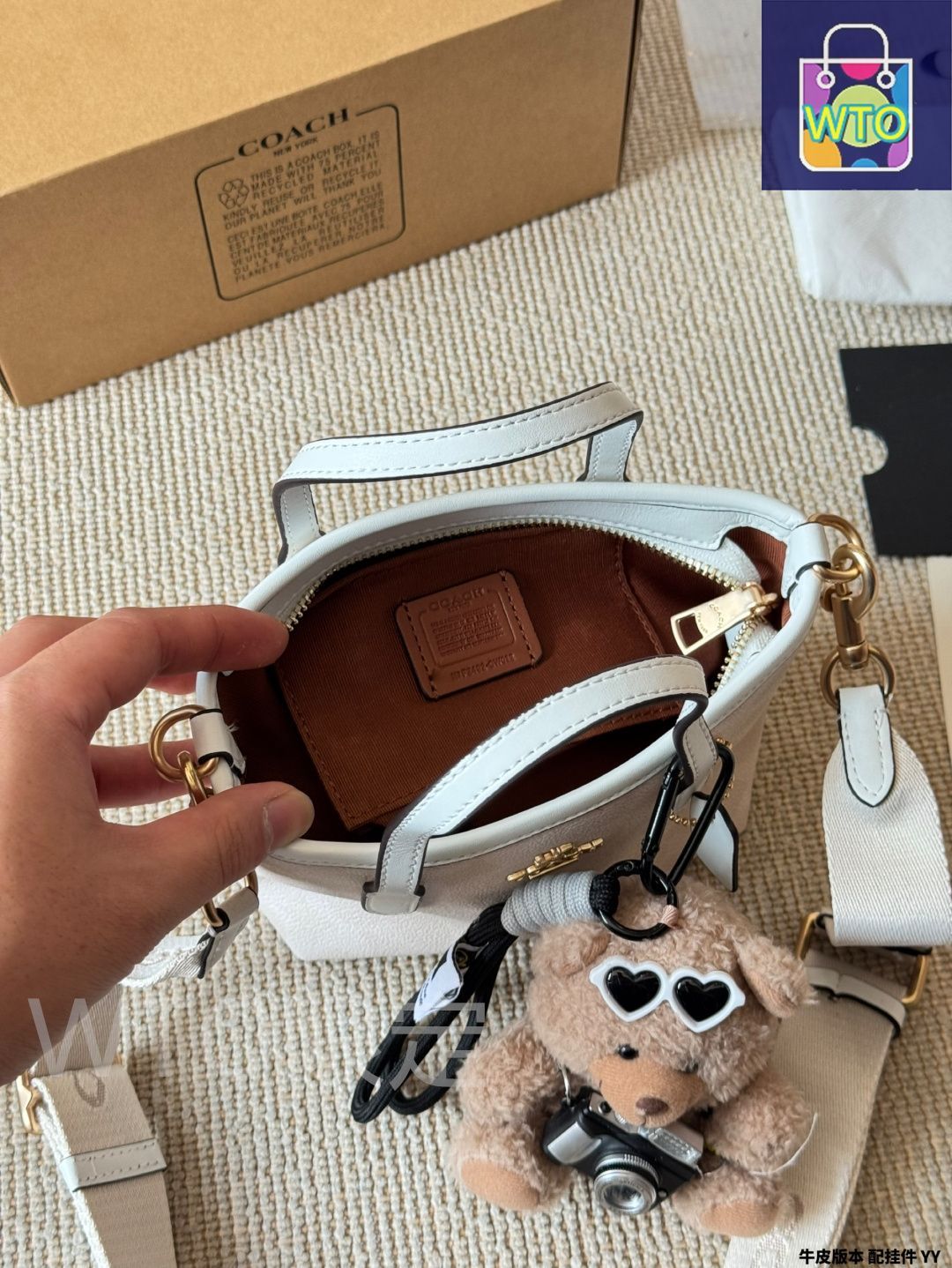 今日特価】COACH コーチ シティシリーズミニトートバッグ