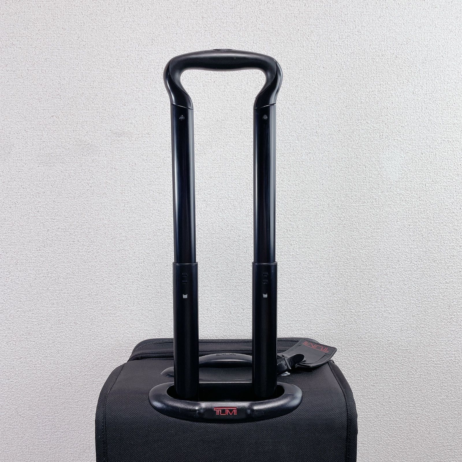 TUMI 22インチ キャリーケース ソフト 機内持ち込みサイズ 22022DH