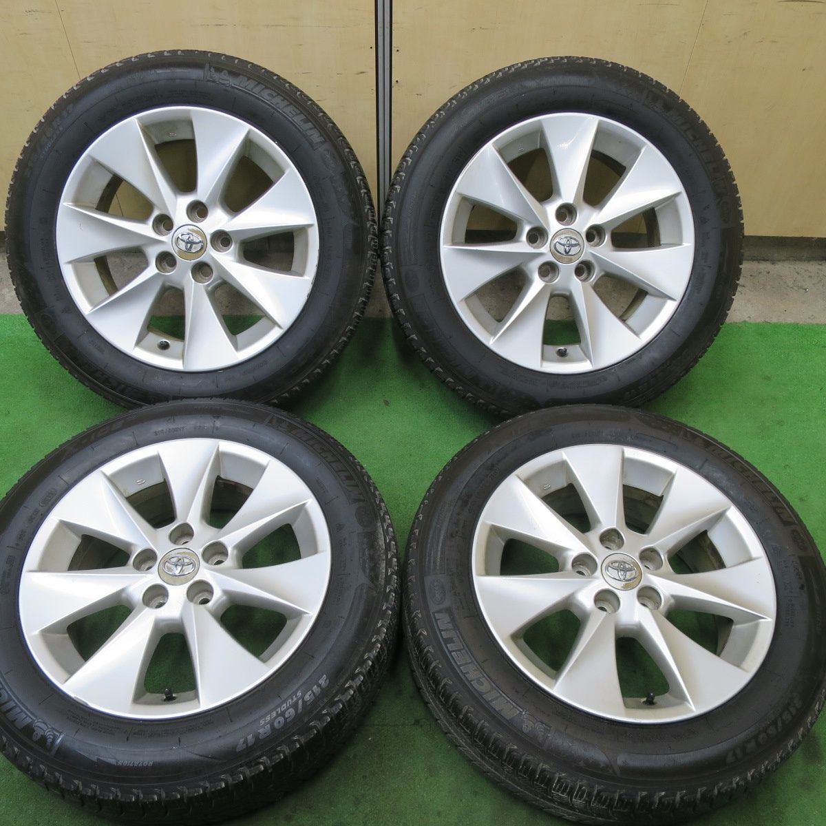 トヨタ C-HR 純正ホイール ミシュラン スタッドレス 4本セット 送料