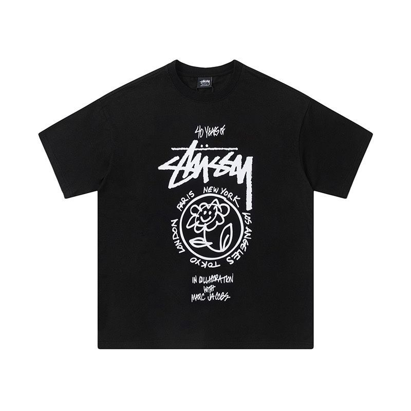 stussy ステューシー アメリカンヒップ ルーズフィット 半袖Tシャツシリーズ 40周年記念限定ひまわり🌻柄プリント メンズ・レディースモデル  - メルカリ