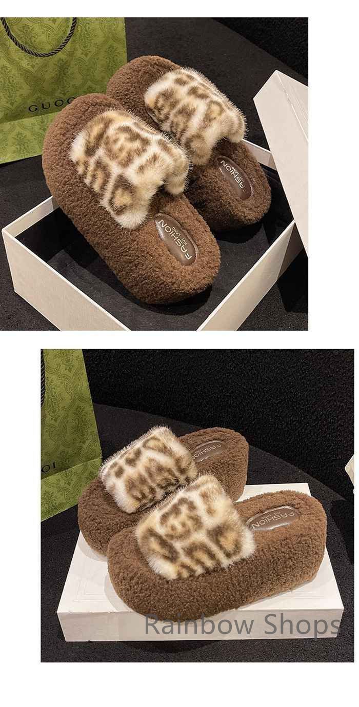 ★国内在庫/即発可*BERSHKA*本革アニマルファーサンダル★ ☆新品/ドイツ輸入品/BERSHKA/本革アニマルファーサンダル/EU42☆