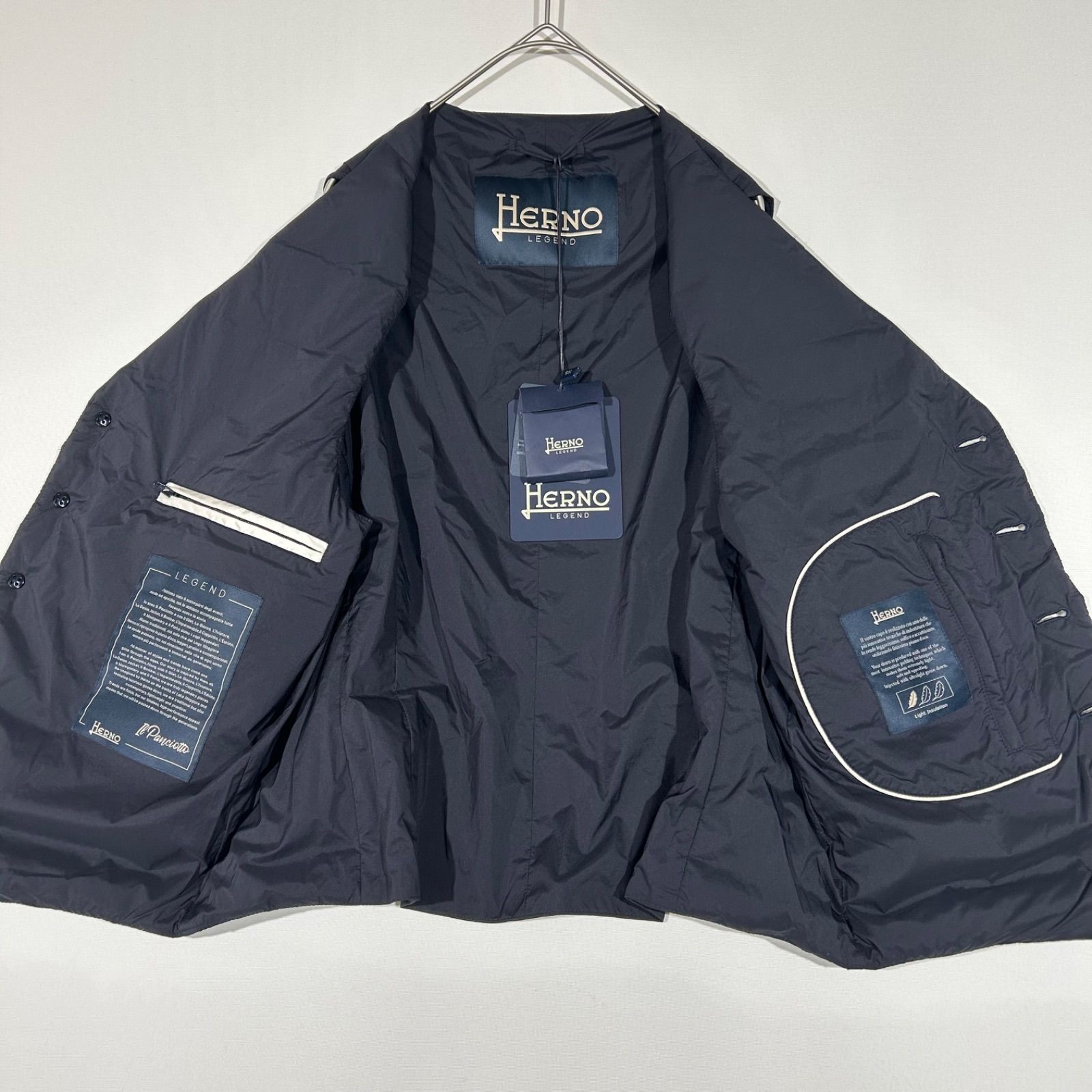 Herno／ヘルノ／ダウンベスト／フード付き／ダークネイビー／50 美品/タグ付き】 ヘルノ HERNO LEGEND レジェンド ダウンベスト