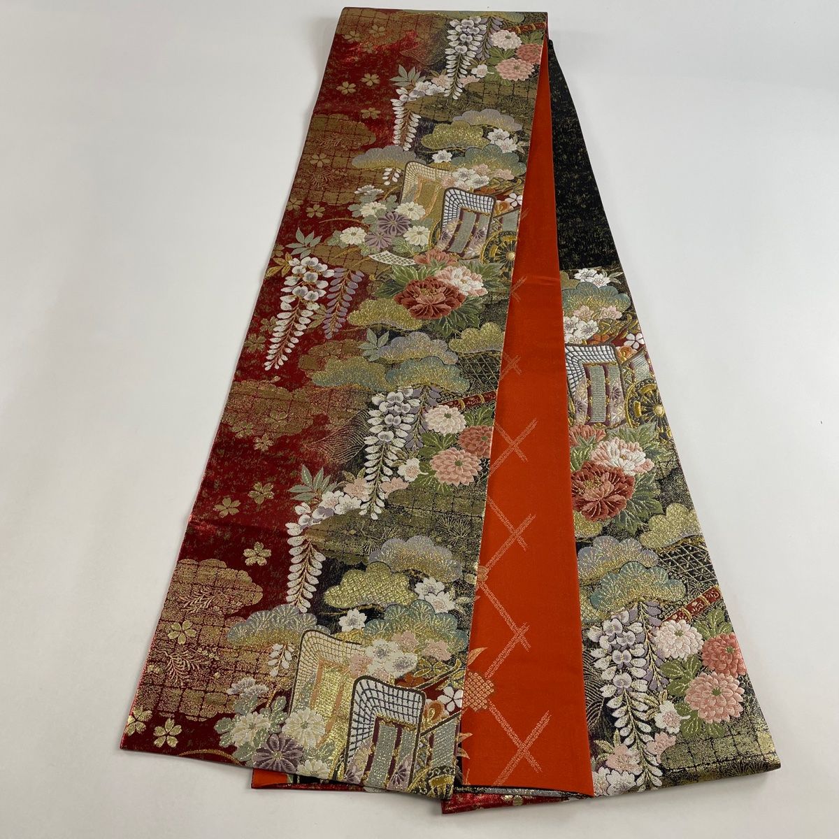 袋帯 美品 秀品 振袖向き 御所車 草花 金糸 箔 朱色 六通 正絹