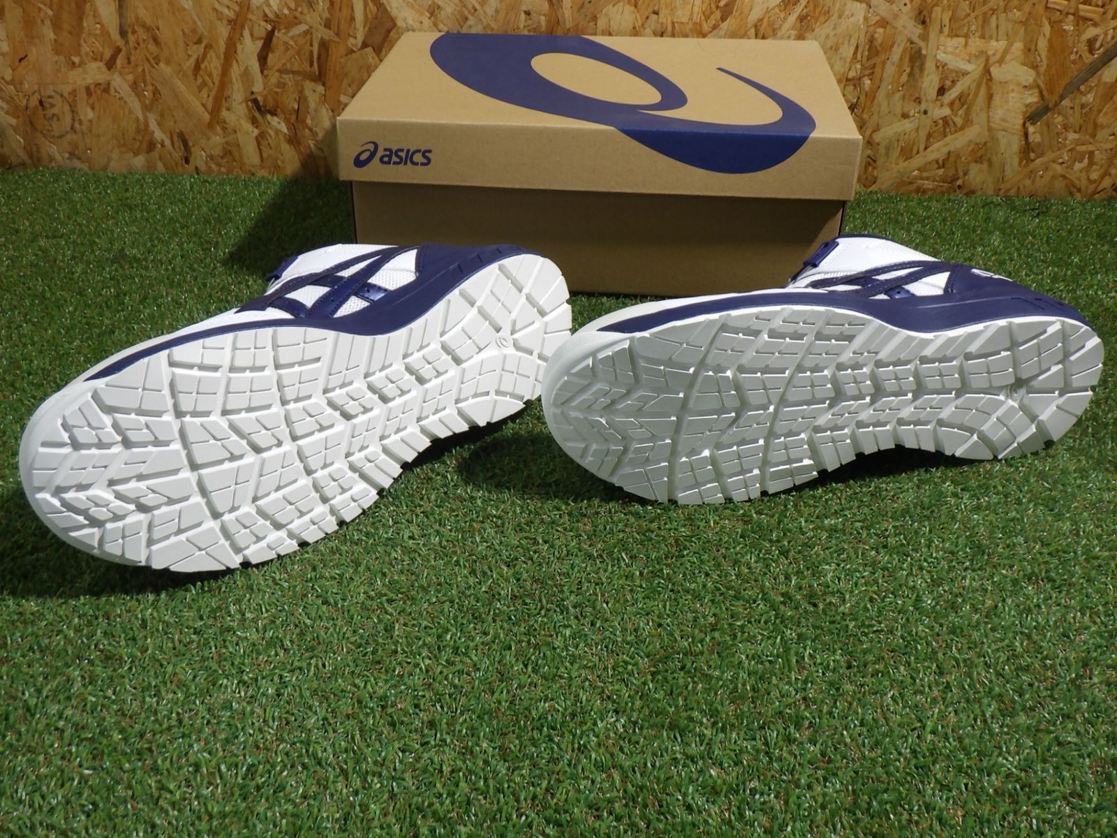 asics 安全靴27cmCP209