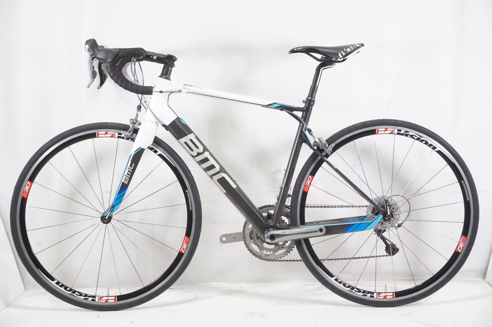 BMC「ビーエムシー」 GRANFOND GF01 2015年モデル ロードバイク BMC Granfondo GF01 Disc Road Bike - 2015, 58cm | The Pro's Closet