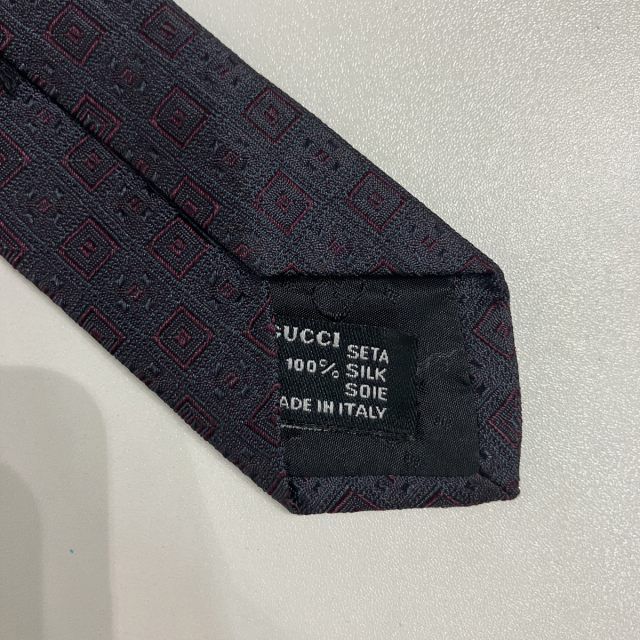【正規品】【超美品】GUCCI タイガーデザイン マフラー 25 グッチ GUCCI 美品 ネクタイ レギュラータイ フォーマル シルク