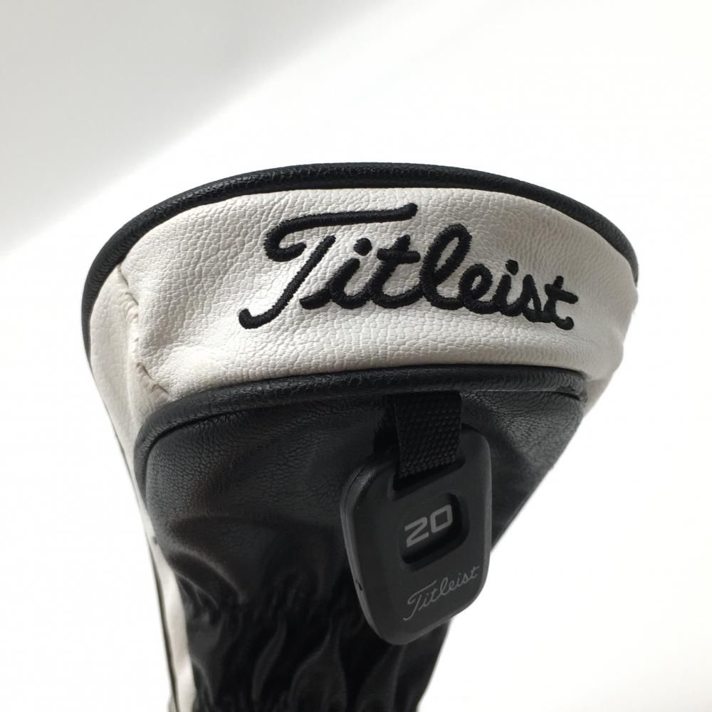 超美品】タイトリスト ヘッドカバー2点セット（DR UT）白×黒 ロゴ刺しゅうゴルフ TITLEIST - メルカリ