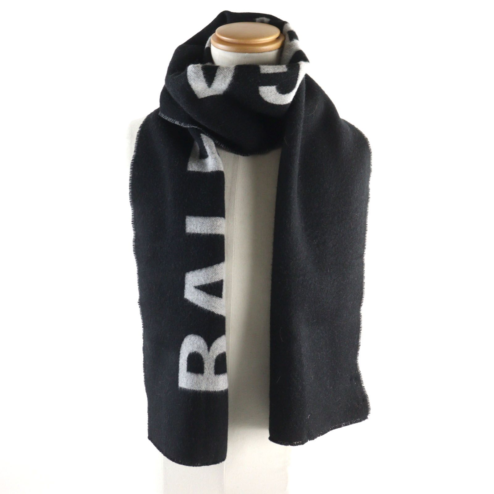 BALENCIAGA ブラック マフラー ウール100% BALENCIAGA