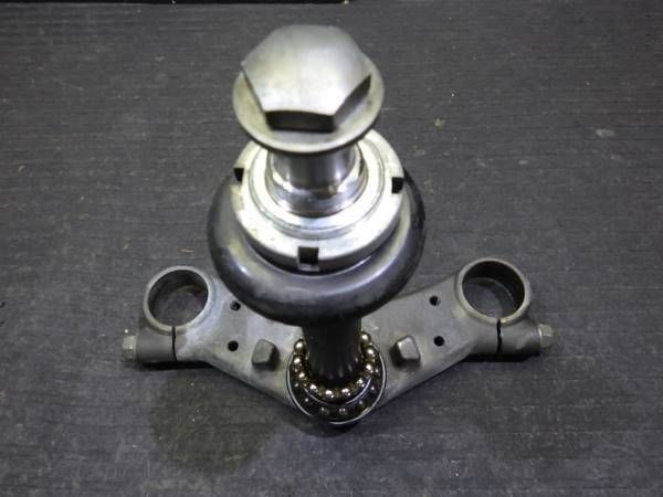 スズキ グラストラッカービッグボーイ NJ47A ステアリングステム S133-22