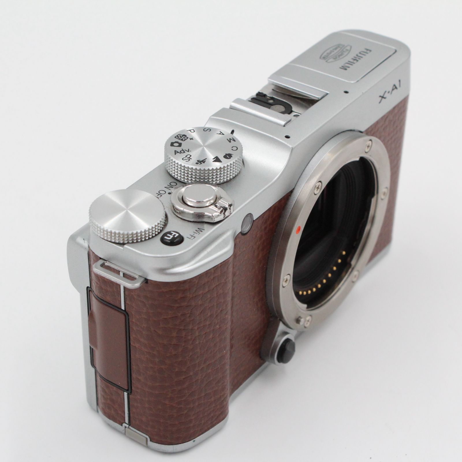 フジフィルム FUJIFILM X-A1ボディ ブラウン