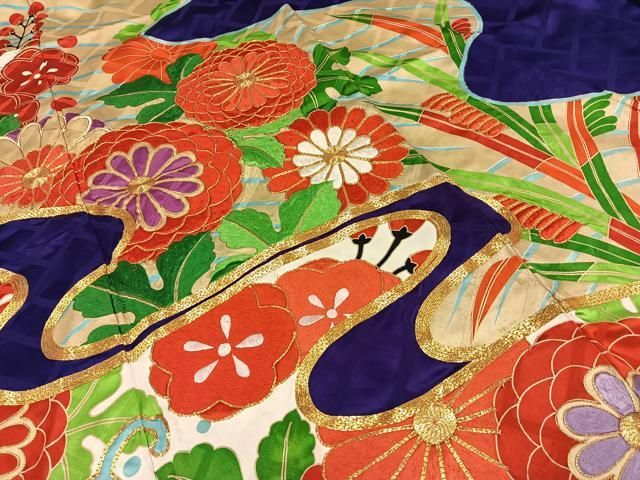 平和屋着物□豪華振袖 駒刺繍 切嵌更紗草花文 金彩 正絹 逸品