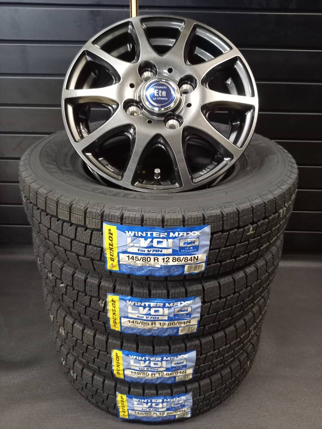 製 ダンロップ WINTER MAXX LV01 145 80R12 86 84 TIRADO ETA スタッドレスタイヤ アルミホイール 4本SET 145R12 8PR 相当