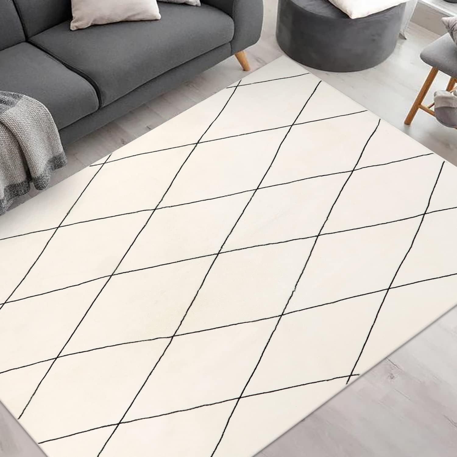 HAOCOO カーペット 洗える 135х185cm 北欧風 ラグ オールシーズン適用 幾何学柄 約1.5畳 ふわふわ 滑り止め ホットカーペット対応 防音 抗菌防臭 リビング ラグマット アンティーク アイボリー
