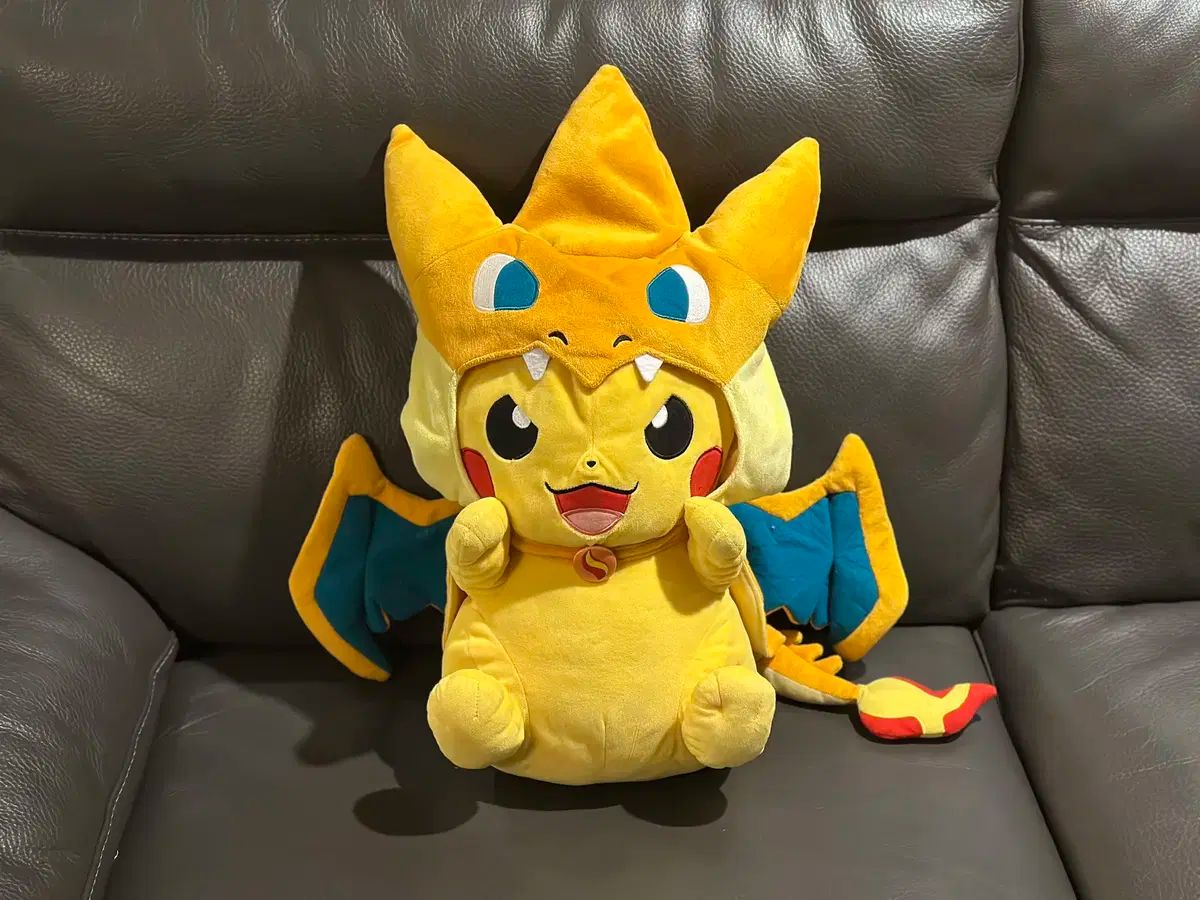 ポケセン限定　ポケモンセンターメガトウキョウのピカチュウ　ぬいぐるみ メガトウキョーのピカチュウ 日本限定⁄店舗限定のポケモンセンター