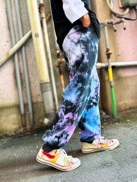 タイダイ染め スウェットパンツ Mサイズ ブラック×ブルーピンク ムラ