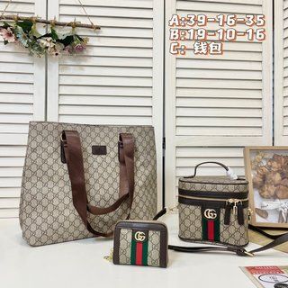 Gucci  ショルダーバッグバッグ財布