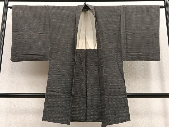 平和屋着物＃男性　本場大島紬　長羽織　100亀甲　総詰め　正絹　逸品　CAAV5754id 平和屋着物＃男性 本場大島紬 長羽織 100亀甲 総詰め 正絹 逸品 CAAV5754id