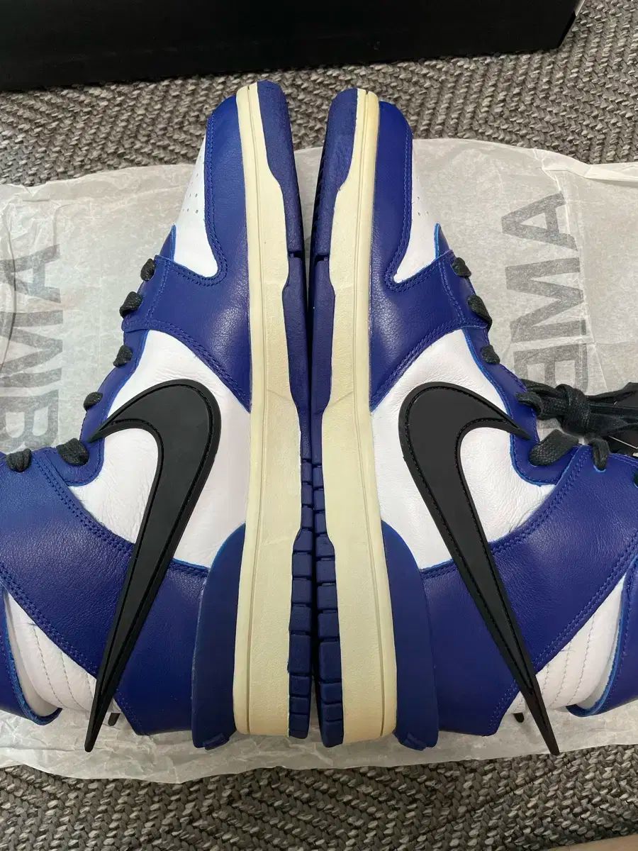 NIKE ナイキ ムブッシュ ダンク ハイ ディープロワイヤル ブルー 270