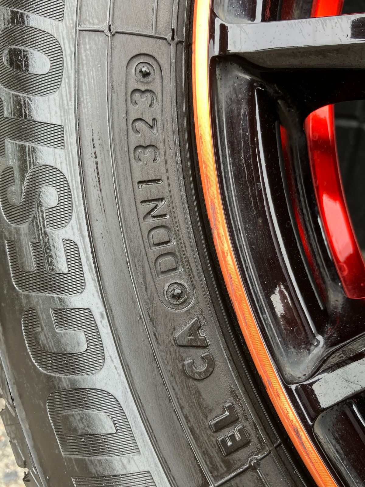 シュナイダーRX27ホイール＆タイヤセット