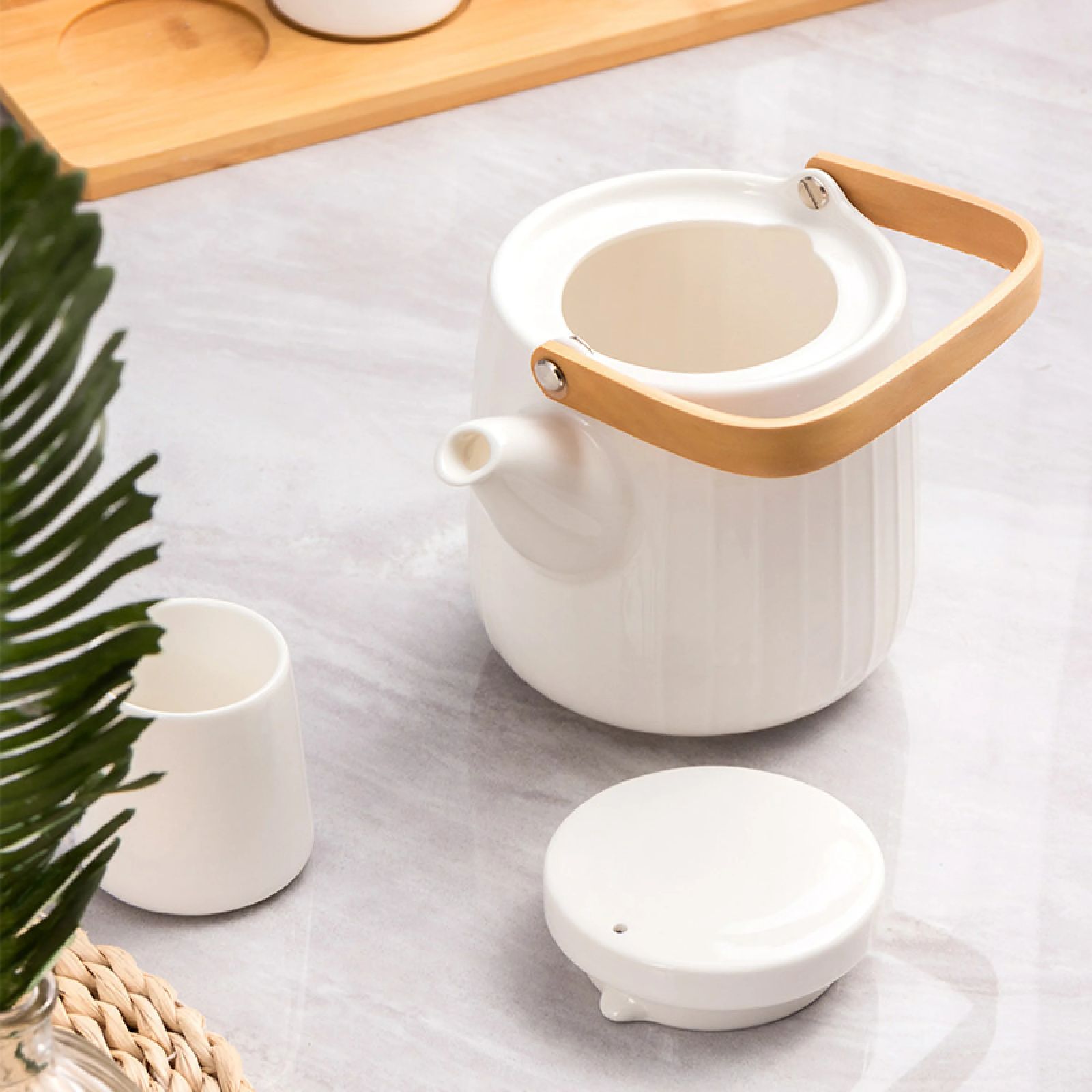 急須 湯呑み セット ティーポット 番茶器セット 茶器揃 陶磁茶具セット 茶器 茶皿 旅行ティーセットー カップ シンプルな和風 収納バッグ付き 茶器 乾燥ティートレー お出かけ用 和風急須 6杯セット 8点入 おしゃれ 茶道具 8-12日以内に発送します - メルカリ