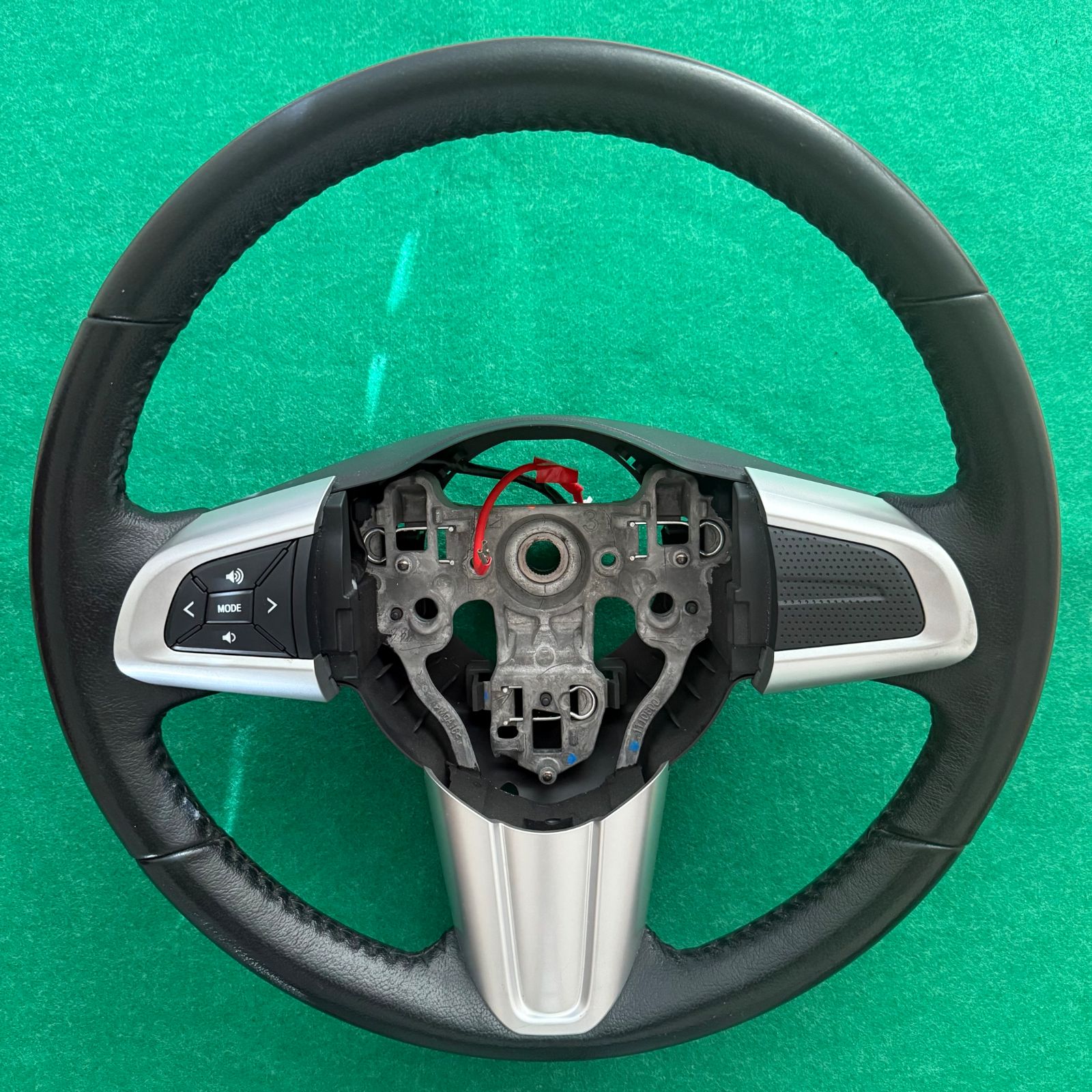 ダイハツ DAIHATSU ウェイク LA700S 純正 ステアリングホイール ◆ホーンパッド インフレーター ◆