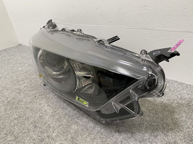 ヤリス KSP210/MXPA10/MXPA15/MXPH10/MXPH15 MXPH14/MXPH17 純正 右