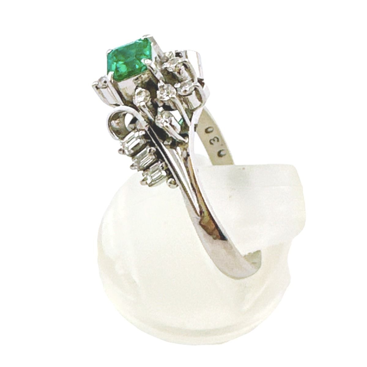 リング Pt900 13号 リング エメラルド ダイヤモンド リング・指輪