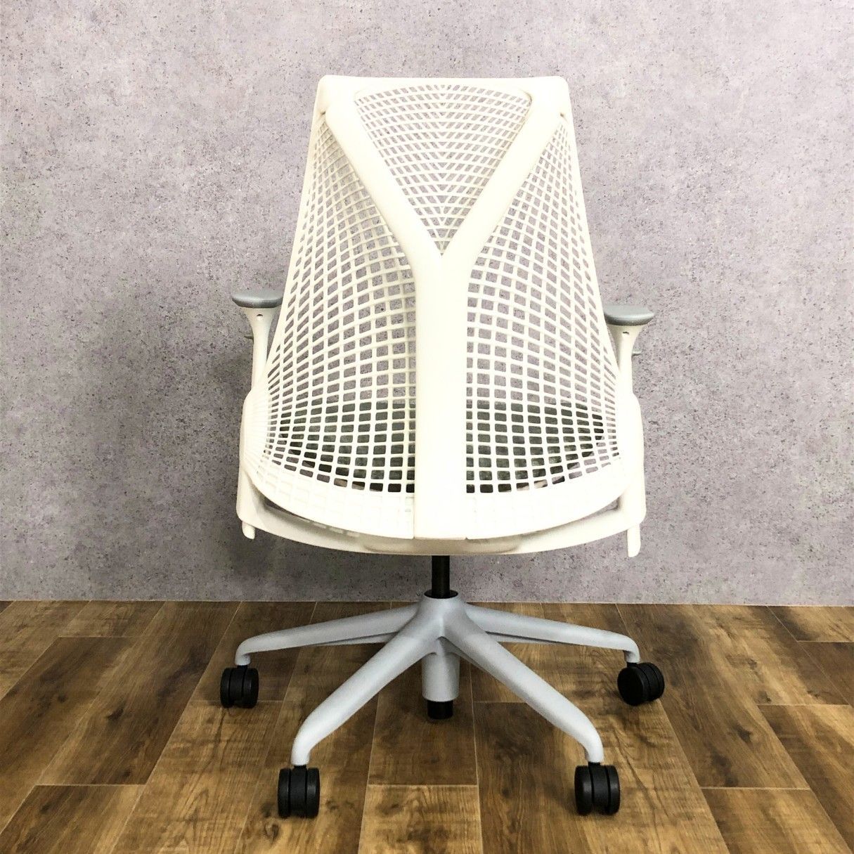 中古品】2021年製 SAYL CHAIR セイルチェア 前傾チルト有り ホワイト