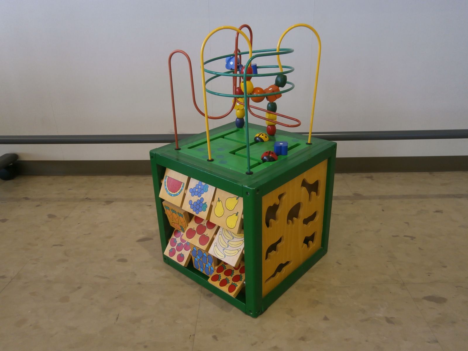 雛人形　七段飾り　直接引き取り限定 七段飾りが畳2枚分のスペースで飾れる雛人形！ 西尾人形センター