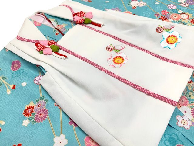 七五三 着物 3歳 被布コートセット 女の子 オリジナル被布セット「白x水色、梅と花輪・枝垂れ桜」IHF870-O02set