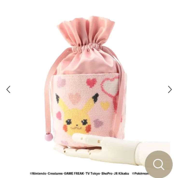 フェイラー ピカチュウ ポケモンラブリーコスメ 丸底巾着 新品未使用 フェイラー ピカチュウ ポケモンラブリーコスメ 丸底巾着 新品未使用