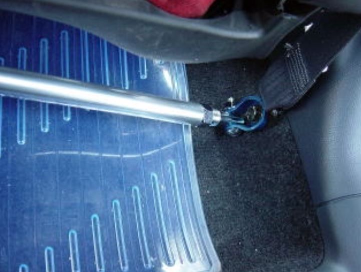 カワイ製作所 スイフトスポーツ ZC31S用 フロアバー ※注意事項要確認