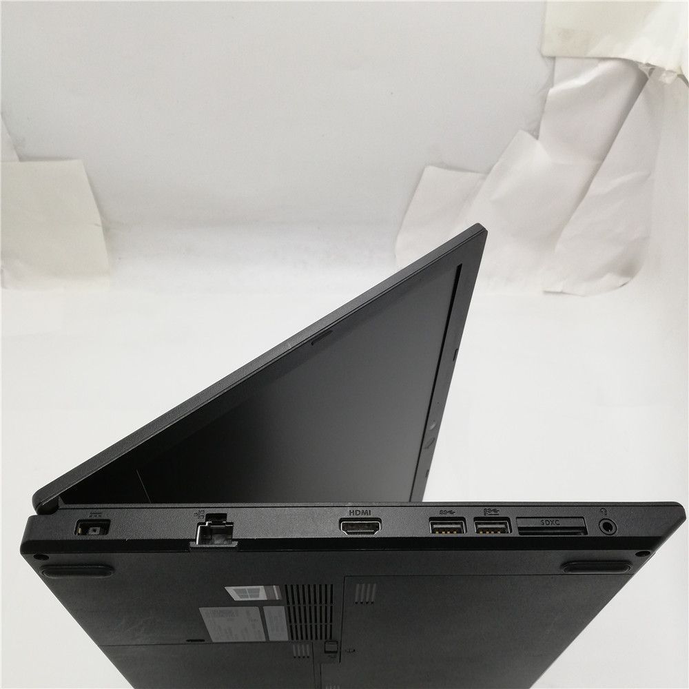 15.6型ワイド