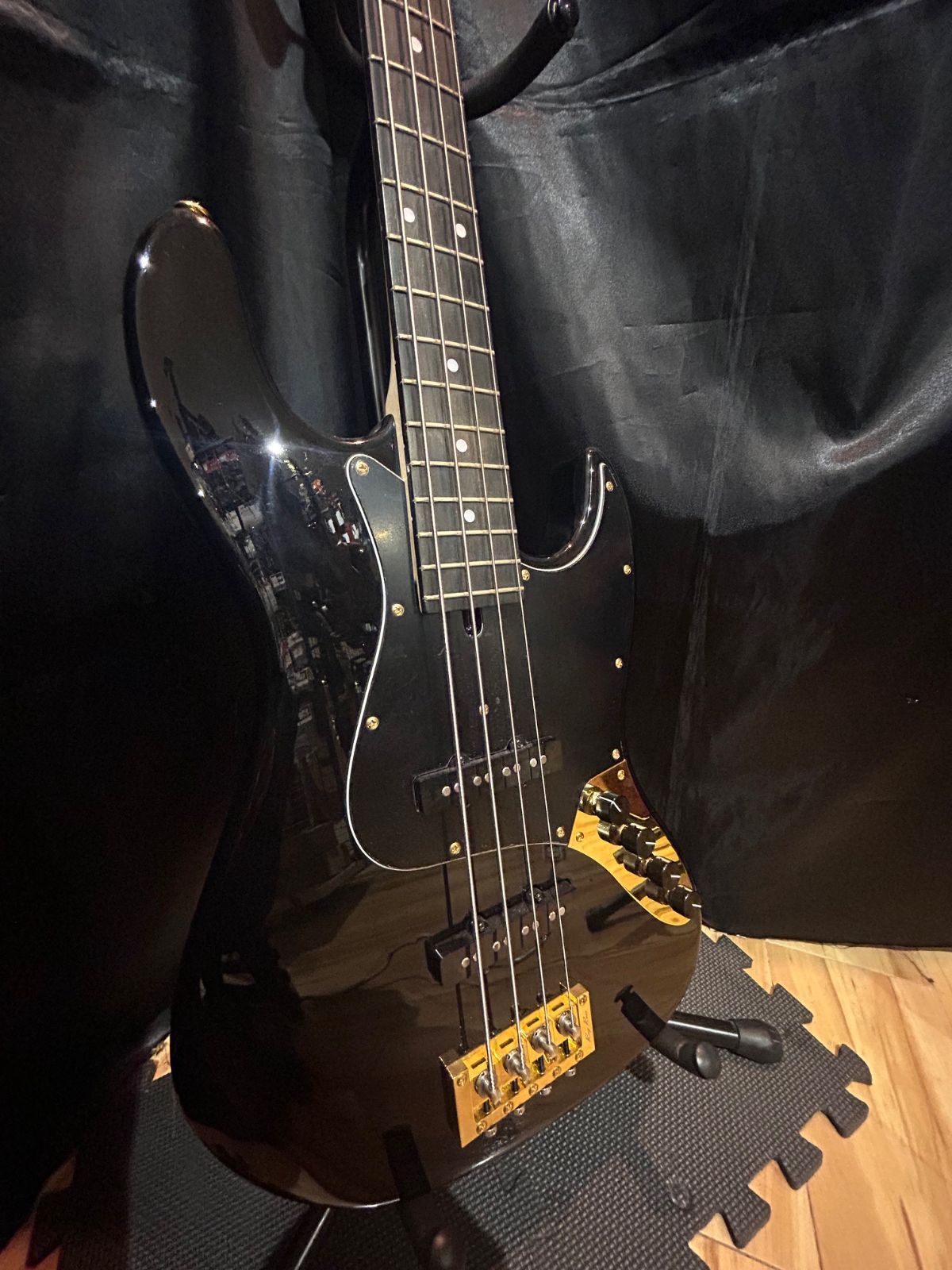 Bachuss WL4RR-ALD-AC-GDP||BW BLK