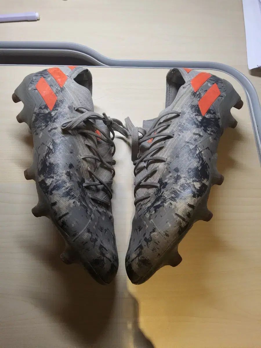 アディダス ネメシス19 1 サッカーシューズ 260