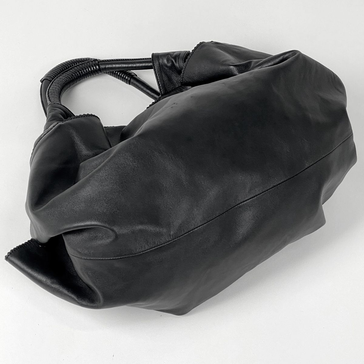極美品✨ロエベ ナッパアイレ ハンドバッグ アナグラム レザー ブラック ロエベ LOEWE ナッパアイレ アナグラム ハンドバッグ レザー