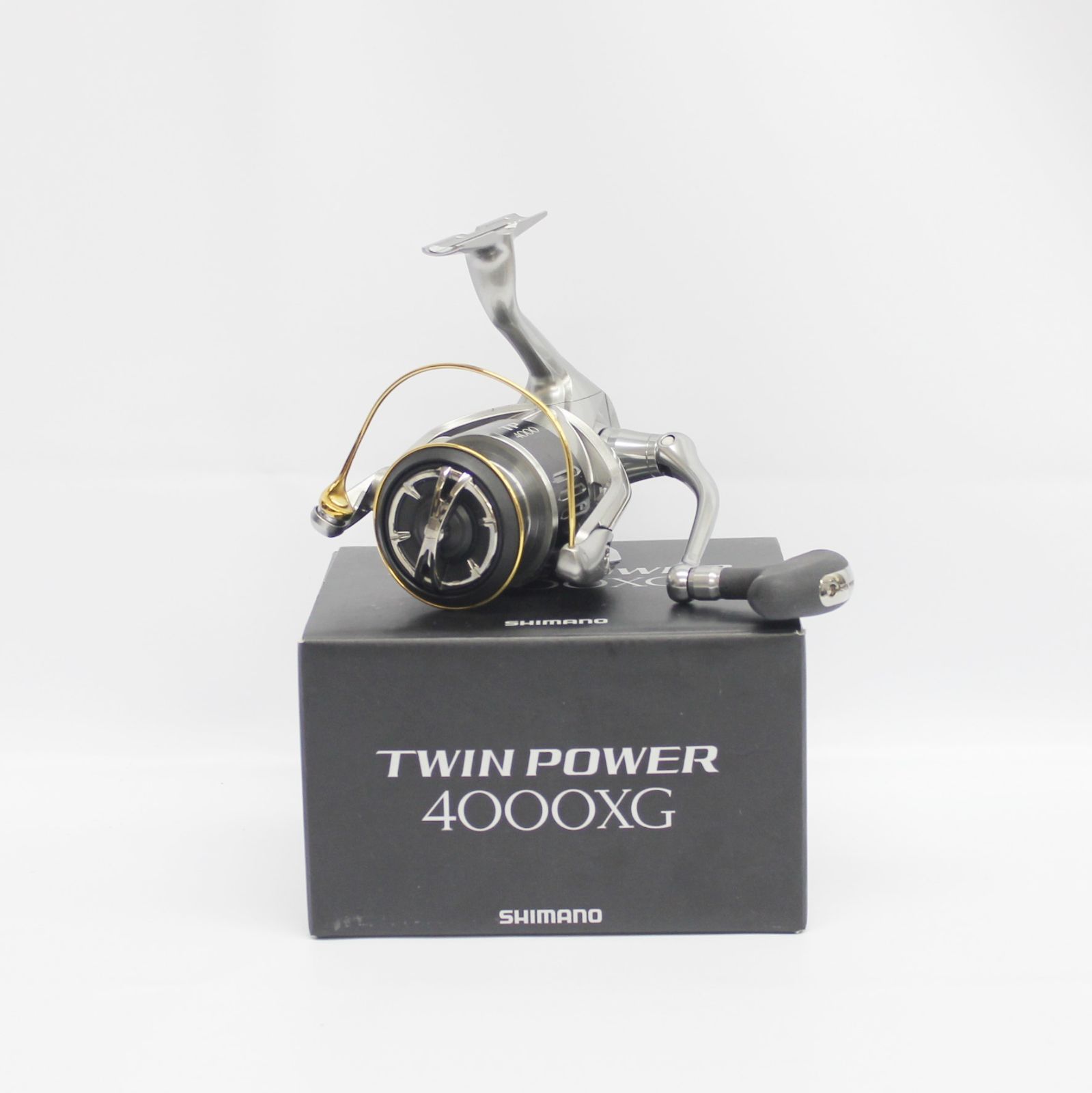 良品】SHIMANO 15 TWIN POWER 4000XG 03373 - メルカリ